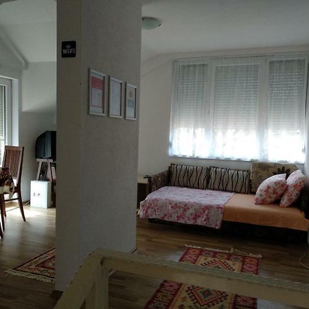 Family House Near Motorway 6 Guests 3 Bedrooms Veles Ngoại thất bức ảnh