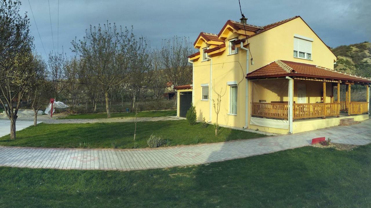 Family House Near Motorway 6 Guests 3 Bedrooms Veles Ngoại thất bức ảnh